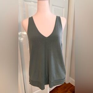 GAP V-neck sleeveless sweater | Small | Green